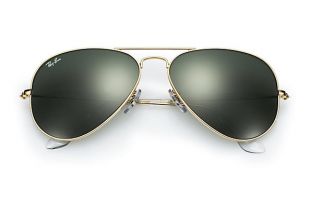 Classic Aviator by Ray-Ban
