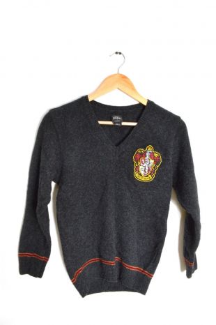 gryffindor v neck sweater