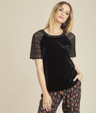 Tee shirt noir effet velours manches guipure