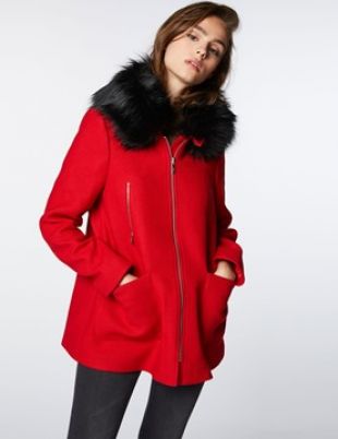 Manteau trapèze avec capuche fourrée