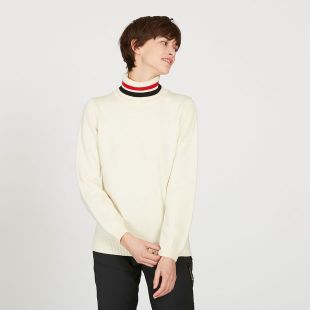 Pull col roulé intemporel
