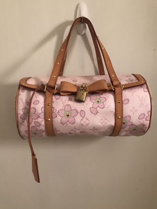After 18 years, I finally got my ultimate holy grail bag! The Murakami pink cherry  blossom pochette 🌸🌸 : r/Louisvuitton