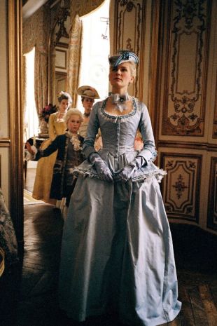 The blue dress of Marie Antoinette (Kirsten Dunst) in the movie Marie  Antoinette