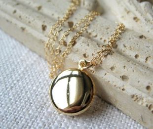 Gold Necklace Locket Pendant Photo Locket Small Gold Locket Dainty Gold Necklace