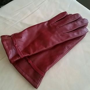 Isotoner leather Gloves