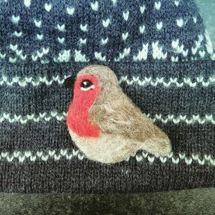 Needle felted Robin brooch, handmade very cute pin.   | eBay