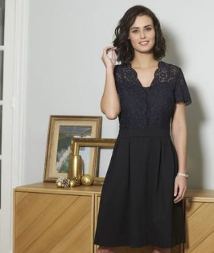 Robe noire bimatière en dentelle