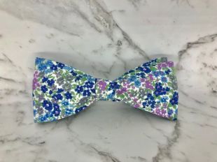 Floral bleu vert violet gris noeud papillon des hommes à la main avec sangle réglable / 100 % coton / mariage noeud papillon / cadeaux pour homme / cadeaux pour lui