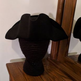 Yorktown Military  Tricorn   American Revolutionary Felt Hat   No Laces