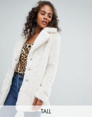 Glamorous Tall   Manteau décontracté en fausse fourrure at asos.com