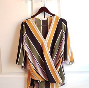 NWOT Flowy striped loose boutique blouse