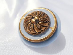 Bébé bleu broche, broche bleu clair, Pin bleu clair, broche bleu clair, Pastel broche, broche bleu pâle, bleu bébé Pin, élégante broche