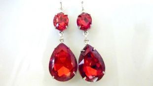 Rubis boucles d’oreilles Siam rouge strass boucles d’oreilles Siam rouge en forme de goutte goutte Pierre de naissance juillet les boucles d’oreilles Style Vintage immobilier