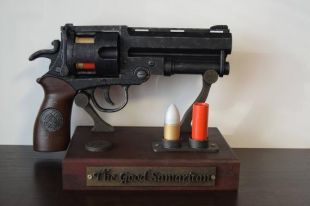 Accessoires de cosplay Hellboy bon Samaritain grande taille revolver blaster pistolet