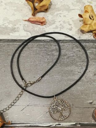 Collier arbre de vie, arbre d’argent pendentif rond cercle arbre Char, collier de charme arbre, dons spirituels, breloque arbre de vie, collier de Yoga