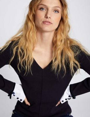 Pull col V poignets chemise fantaisie