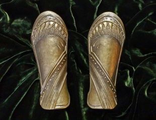 Small Loki Vambraces - Cosplay Costume - Armor