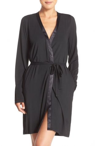 Essentials Short Robe