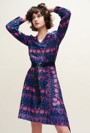Robe asymétrique imprimé foulard