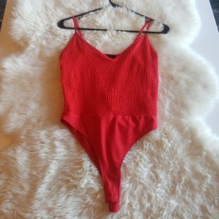 Red F Body Forever 21 - Bright red v neck Bodysuit