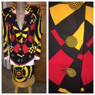 Vintage Moschino Cheap and Chic Bullseye