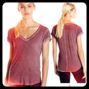 PAIGE Charlie V-Neck Tee In Vintage Velvet Plum S
