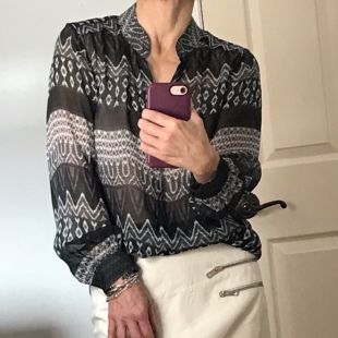 L'Agence printed silk long sleeve shirt blouse