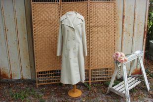 1970s Beige Trench Coat / Double Breasted Princess Coat