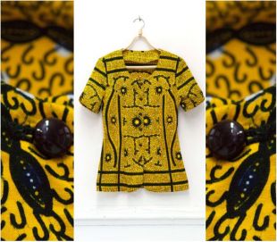 Chemisier S M Afro chemisier à manches courtes Funky de femme africaine Blouse Tribal rétro bouton en haut - style des années 70 jaune coton imprimé africain noir