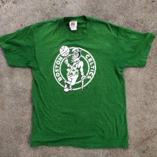 Vintage Boston Celtics T-shirt Made in USA 50/50 Poly Cotton Blend