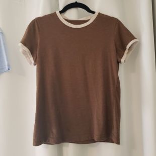 Brandy Melville Ringer tee brown and white