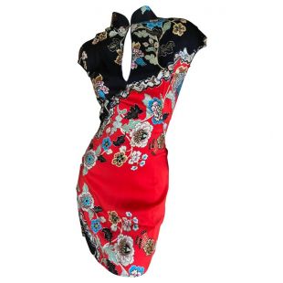 Kim kardashian cheongsam hotsell