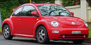 VOLKSWAGEN NEW BEETLE 1.6