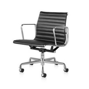 Eames Aluminum Group Management Chair Designers: Charles and Ray Eames