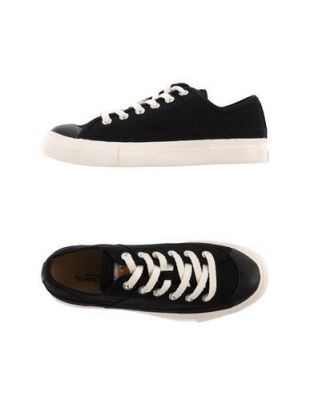 CARHARTT Low-tops & sneakers