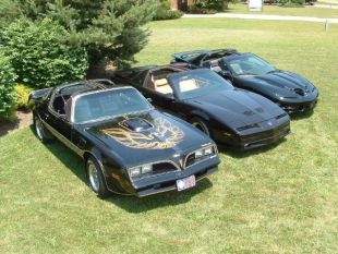 Pontiac Firebird Esprit