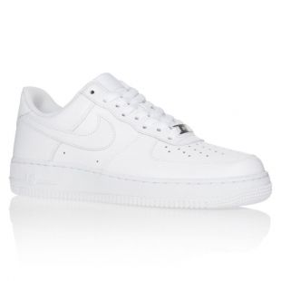 The pair of Nike Air One low white worn by Jax (Charlie Hunman) Sons of Anarchy S01E07 | Spotern