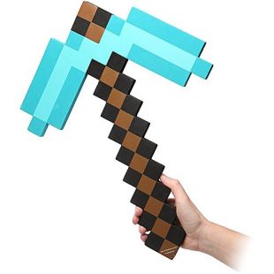Minecraft Foam Replica 1/1 Diamond Pickaxe 52 cm ThinkGeek