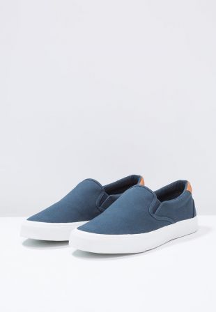 slip on youturn