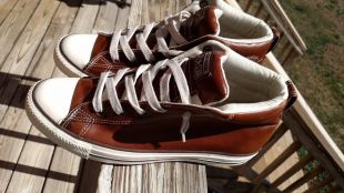 CONVERSE ALL-STAR CHUCK TAYLOR BROWN LEATHER