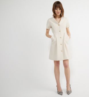 Robe couture cintrée courte