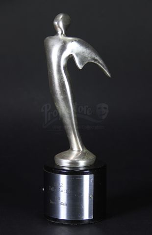 Darcy McGuire’s (Helen Hunt) Telly Award