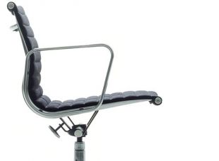 Eames Aluminum Group Management Chair