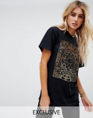 Rokoko oversized t shirt with tarot foil graphic