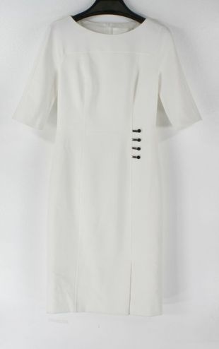 robe blanche Size 4