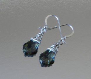 Beads Me Green Teardrop Swarovski Crystal Earrings