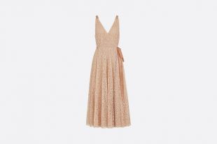Robe en dentelle beige