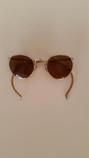 1940s American Optical Polarized Sunglasses w/Wrap Temples; Silver Metal Frame w/Amber Lenses; Excellent Vintage Condition; Ready to Wear