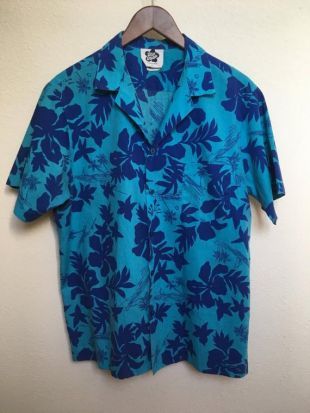 Vintage blue floral chemise Hilo Hattie milieu des années 1980 Aloha chemise hawaïenne des années 80 palm tree impression Tiki turquoise bleu marine, cadeau festival de Hawaï luau