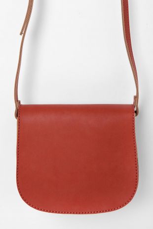 Classic Saddle Flap Crossbody Bag